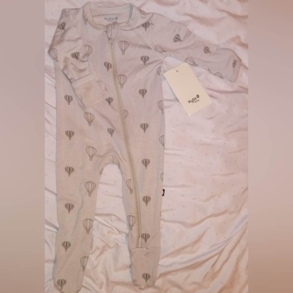 NWT Kyte Baby 0-3 months